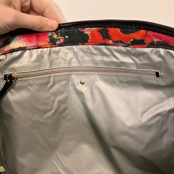 Kate Spade Tote / diaper bag - Picture 2 of 5